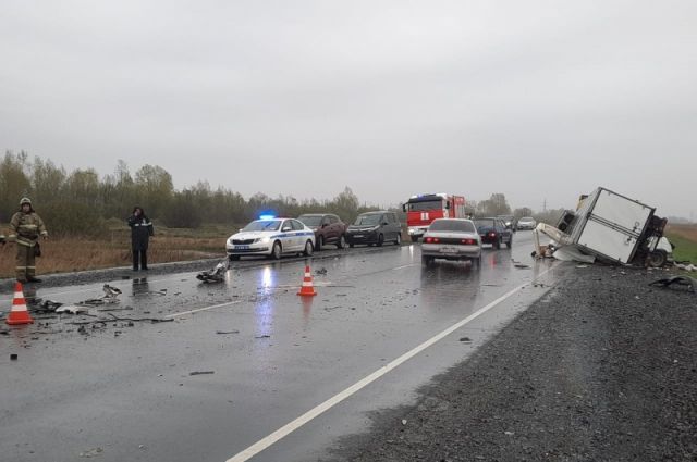 Смертельное ДТП произошло 18 мая на федеральной трассе Р-255 «Сибирь» в Ачинском районе.