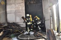 В Кропивницком во время пожара на складе обнаружили тело женщины. 