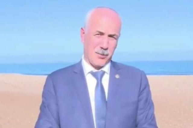 Бывший глава Каякентского района осужден за хищение песка с пляжа