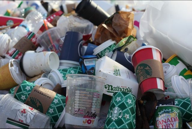 На Брянщину закупят более 2 тысяч контейнеров для раздельного сбора мусора