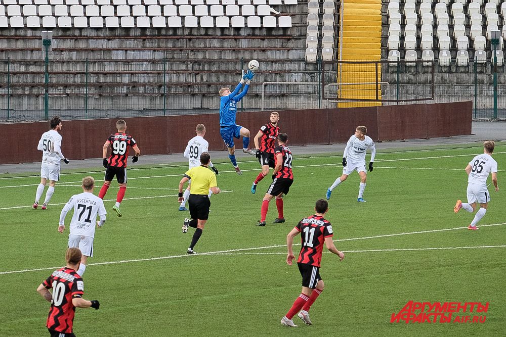 Футбольный матч «Амкар Пермь» – «Урал-2» в Перми.