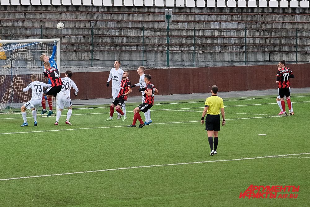 Футбольный матч «Амкар Пермь» – «Урал-2» в Перми.