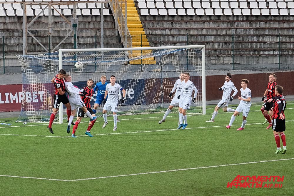 Футбольный матч «Амкар Пермь» – «Урал-2» в Перми.