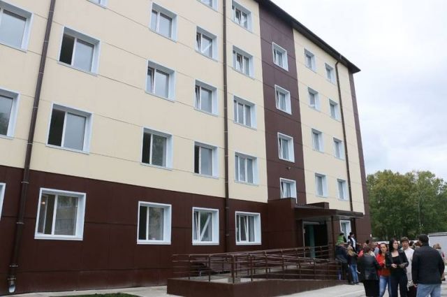 Если жильцы обнаружат недостатки, застройщик обязуется устранить их за свой счет.