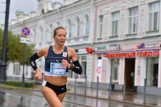 Омская легкоатлетка Марина Ковалева выиграла «золото» в Томске