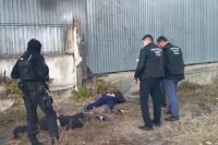 В Орске задержаны шесть сотрудников полиции, вымогавшие деньги у местного жителя.