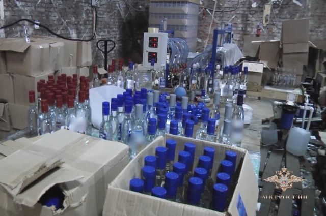Во Владимирской области изъяли 23 тысячи бутылок контрафактного алкоголя