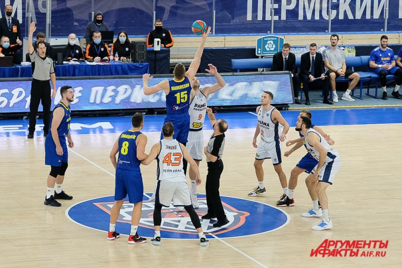 Баскетбольный матч «Парма-Париматч» - «Опава» в Перми.