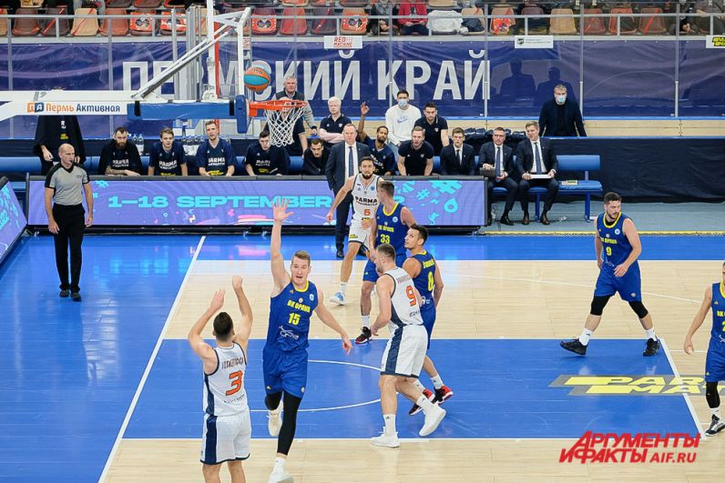 Баскетбольный матч «Парма-Париматч» - «Опава» в Перми.