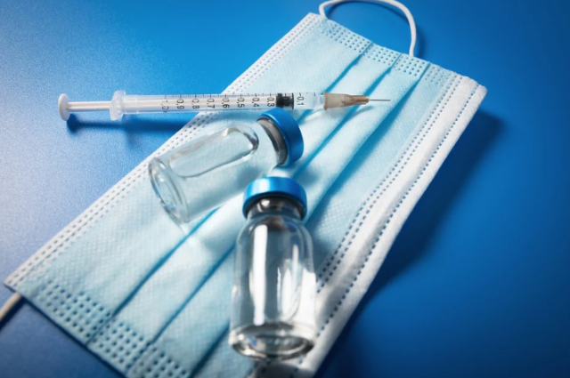 План по вакцинации в Оренбуржье выполнен наполовину