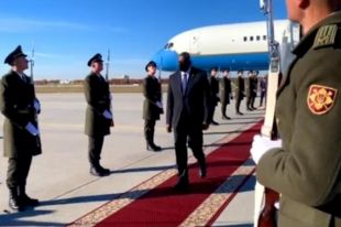 В Киев прибыл министр обороны США