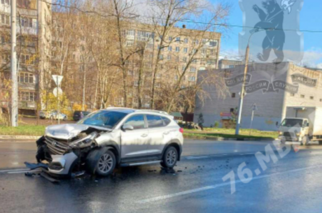 В ДТП на улице Ухтомского в Ярославле пострадали двое мужчин