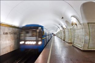 В ночь на 20 октября метро в Киеве будет работать на час дольше.