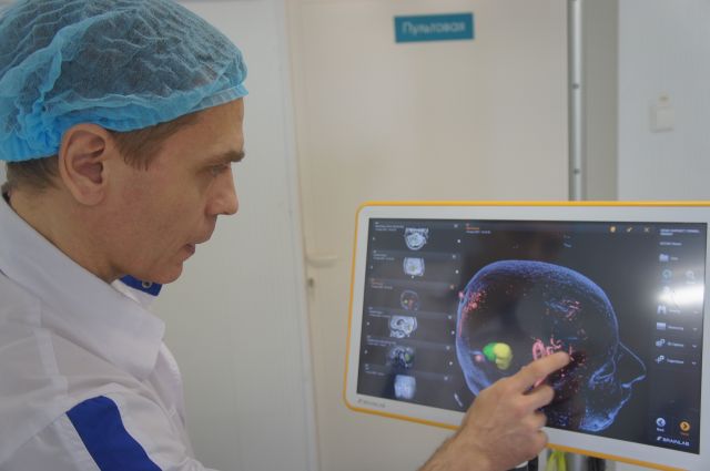 Владимирские нейрохирурги спасли жизнь пациентке аневризмой головного мозга