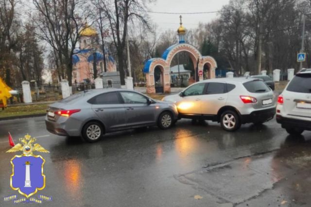 В двух ДТП на ул. К. Маркса в Ульяновске пострадали 3 человека и 5 машин