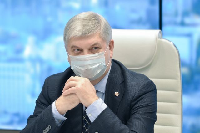 Воронежский губернатор вернулся на работу после перенесенного COVID-19