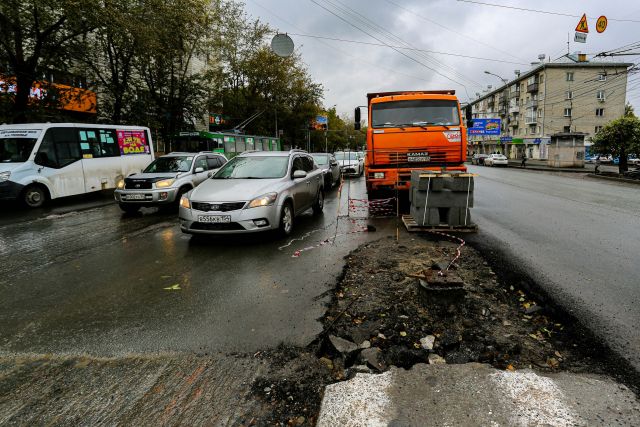 В Новосибирске заканчивается ремонт улицы Титова за 83 млн рублей