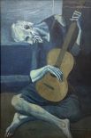 «Старый гитарист» —  одна из самых ярких картин голубого периода, написанная маслом на холсте в конце 1903 и в начале 1904 года. Пикассо создал её в Барселоне. Это было время, когда художник отказался от академической живописи и стал искать свой собственный стиль. Он был беден и тяжело переживал самоубийство близкого друга Карлоса Касагемаса, со смертью которого и начался голубой период в его творчестве. Тогда работы Пикассо отображали страдания нищих, больных, обездоленных людей и передавали внутреннее состояние самого художника