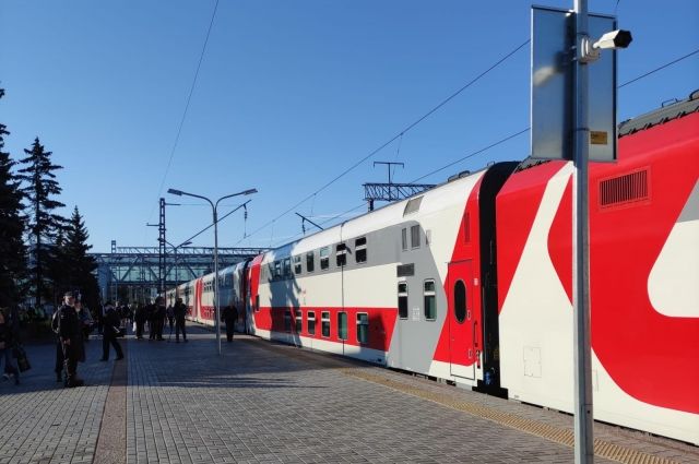 Из Петербурга в Кострому запустят прямой двухэтажный поезд
