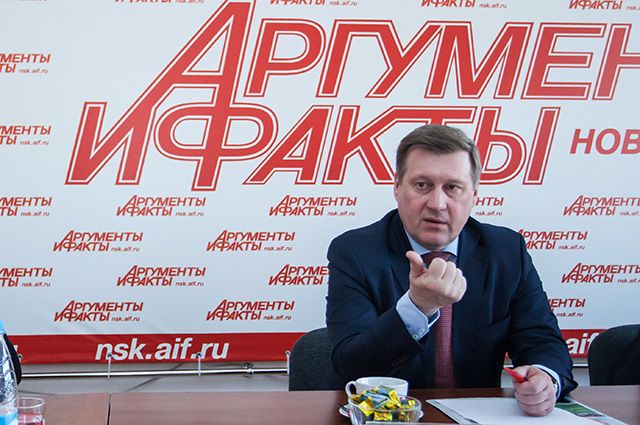 Врачи объяснили заражение привитого мэра Новосибирска Локтя коронавирусом