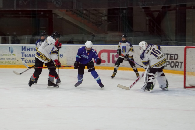Очередные игры в рамках первенства ДФО команда «Кристалл 2007» проведет на льду в Южно-Сахалинске 2 и 3 декабря. 