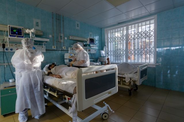 В Омской области оборудуют ещё более 400 коек для больных коронавирусом