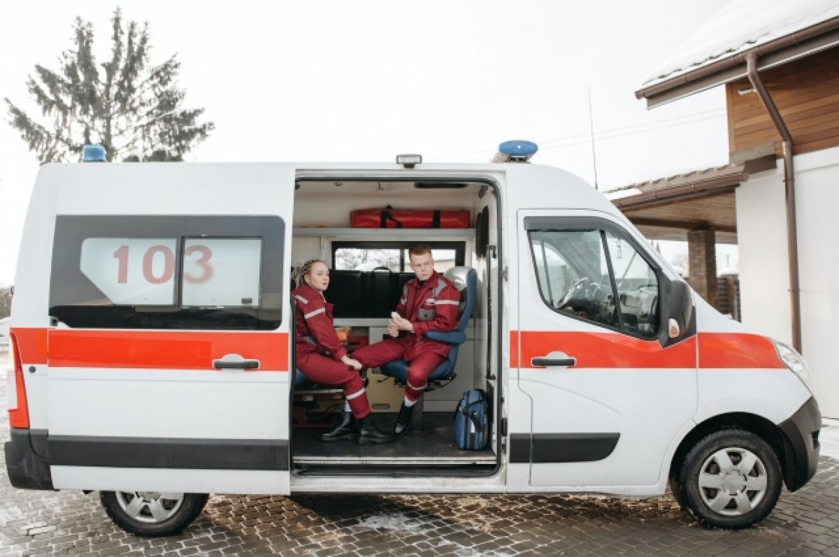 В Омске из-за эпидобстановки в два раза выросли вызовы терапевтов на дом |  АиФ Омск