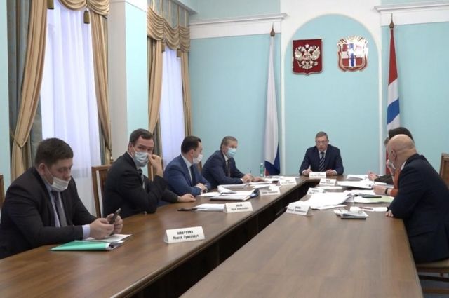 Глава Омской области представил Абрамченко проекты на 208 миллиардов