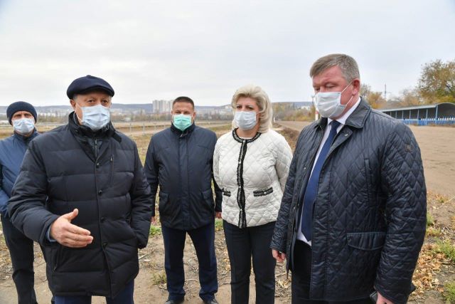 Губернатор Саратовской области посетил ипподром