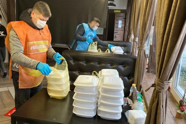 Волонтеры снова будут развозить продукты и лекарства нижегородцам