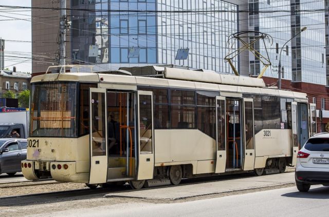В Новосибирске работники трамваев пожаловались на принуждение к вакцинации