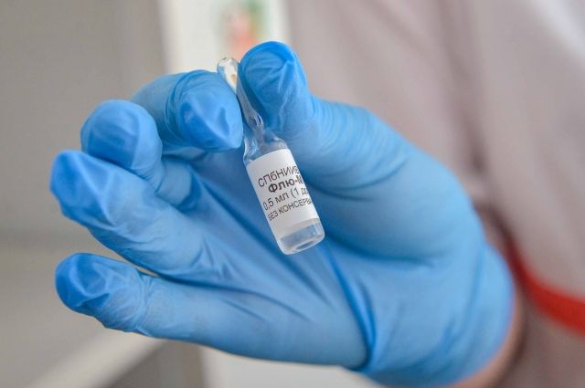 В Смоленской области вакцинацию от коронавируса прошли 298 356 человек