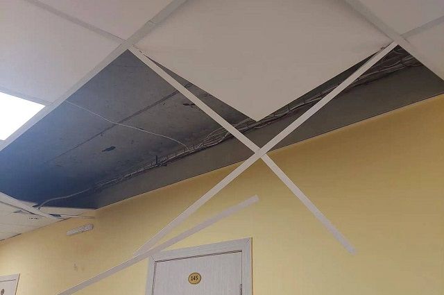 В доме-интернате на Камчатке не могут отремонтировать рухнувший потолок