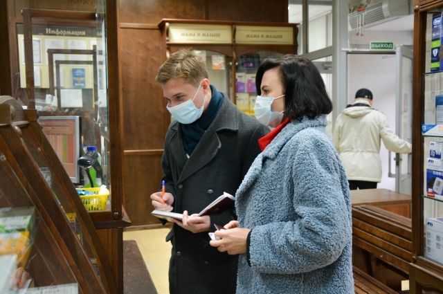 В Оренбурге активисты проверили цены на противовирусные препараты