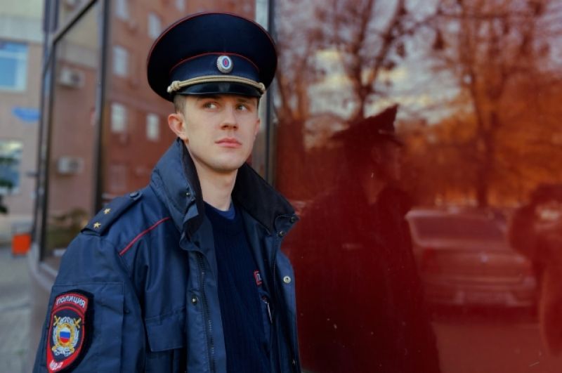 Старший участковый уполномоченный полиции отдела полиции №1 УМВД россии по городу Белгороду Арсенов Илья, 25 лет.