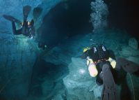 Узнать реальную глубину Ординской пещеры помогли дайверы. 