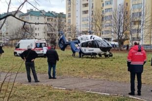 Девушку с подозрением на инсульт доставили во Львов с помощью вертолета