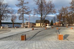 Обновлённый центр города стал подарком горожанам к празднику.