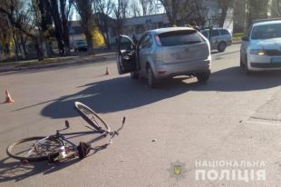 В Полтавской области сбили велосипедистку: ее госпитализировали.