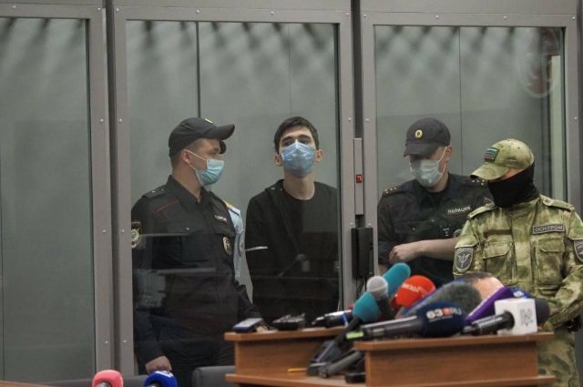 Галявиева, устроившего стрельбу в школе, вернули в Казань