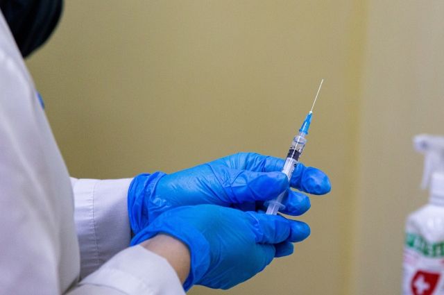 В Нижегородской области от коронавируса вакцинировались 1 400 344 человек