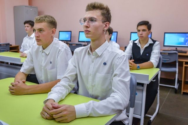 В Ростове все школы и вузы работают в офлайн-режиме