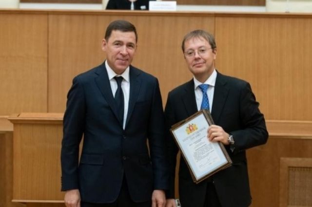 Лучших налогоплательщиков Свердловской области наградил Евгений Куйвашев