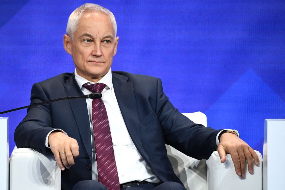 Первый вице-премьер РФ Андрей Белоусов на пленарной дискуссии «Транспорт России – 2035. От стратегии – к реализации» в рамках XV международного форума «Транспорт России» в Гостином дворе