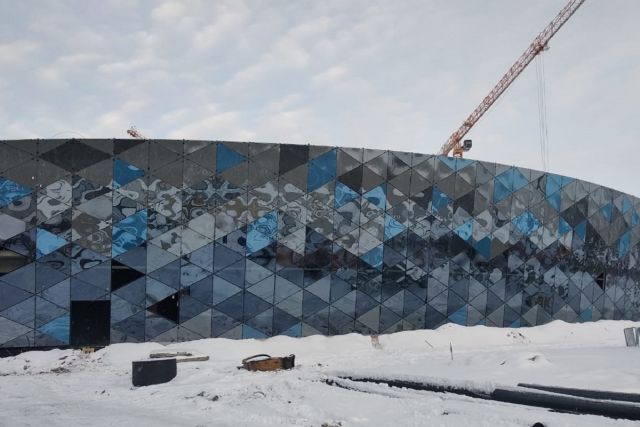 В Новосибирске завершено остекление двух малых арен новой ледовой арены