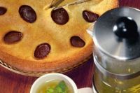 Сливовый пирог с фисташками: рецепт вкусного блюда.