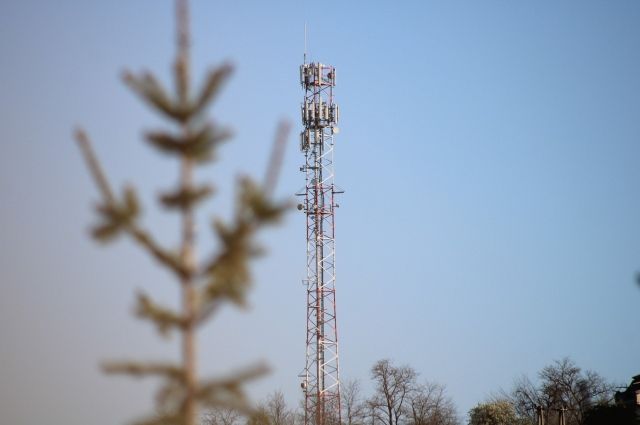 Пять вышек сотовой связи установлены в Псковской области