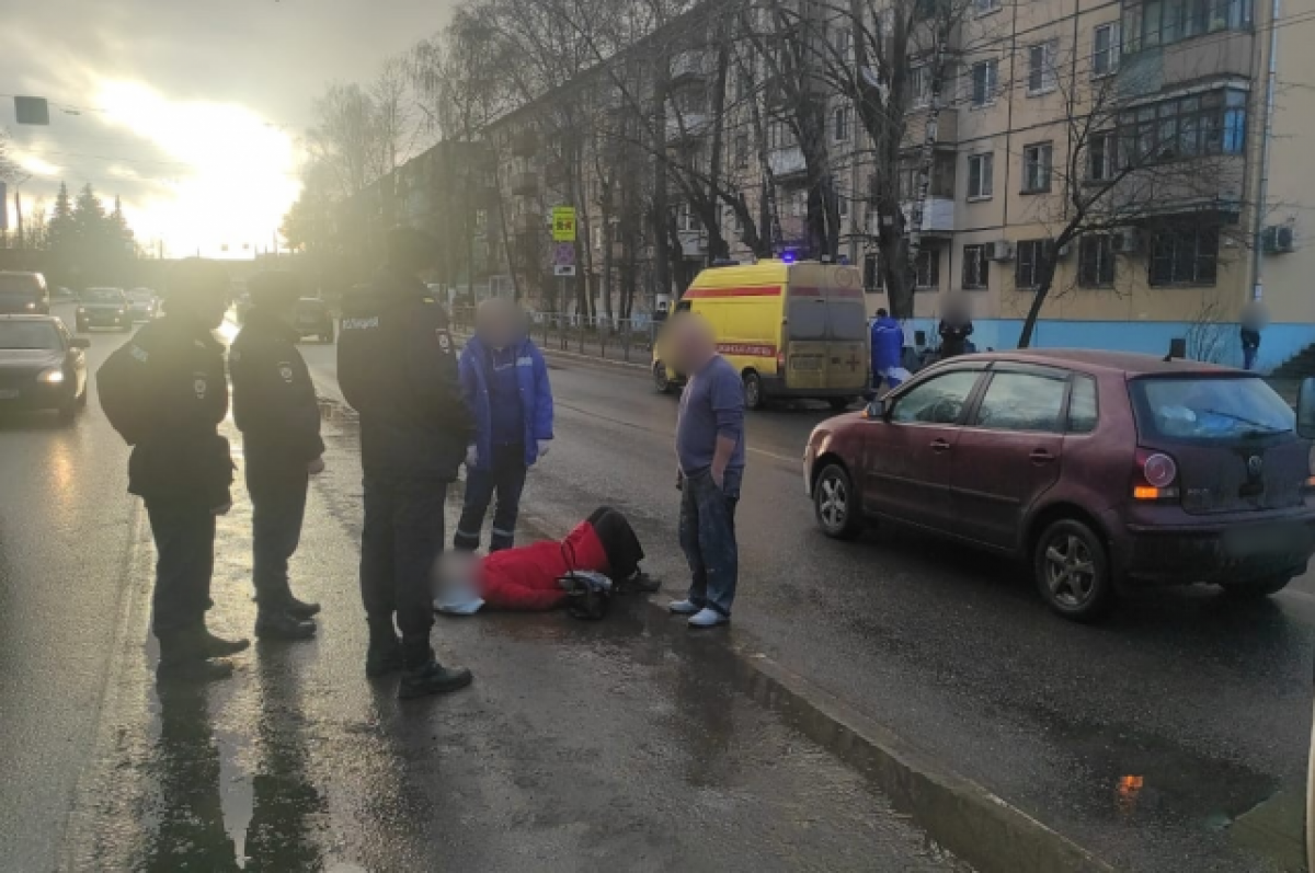 Наезд на пешехода на Тверской. Пешехода сбили в Твери Волоколамка. Авария в Твери на Орджоникидзе вчера.