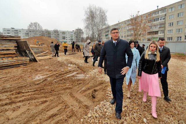 Власти могут расторгнуть контракт со строителями новой школы в Коврове