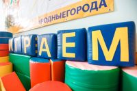 Создание игровой комнаты стало возможным благодаря поддержке программы социальных инвестиций «Родные города» компании «Газпром нефть»